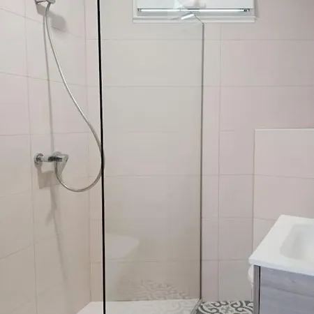 A Ledicia De Ana * Viveiro