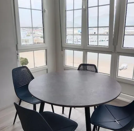 Апартаменты A Ledicia De Ana